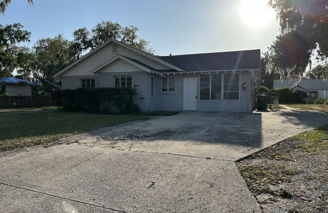 710 North Grove Street - A photos photos