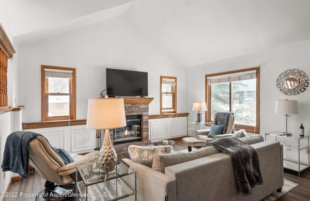 56 Sagewood Court Gallery 2