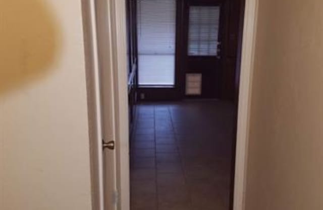 411 Edmonds Way Gallery 2