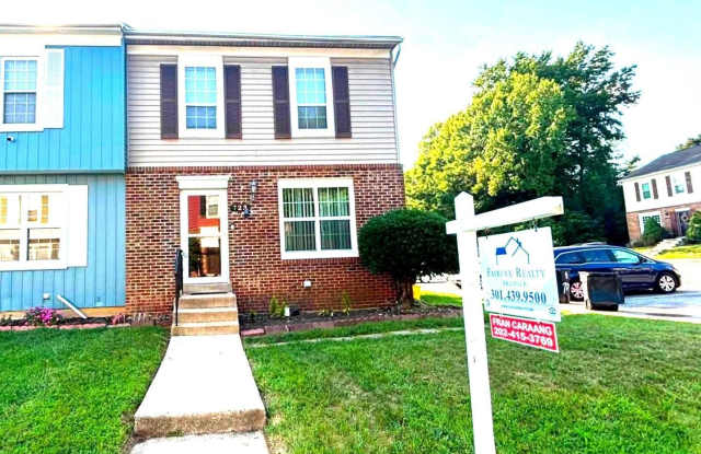 723 SAINT MICHAELS Drive Gallery 1