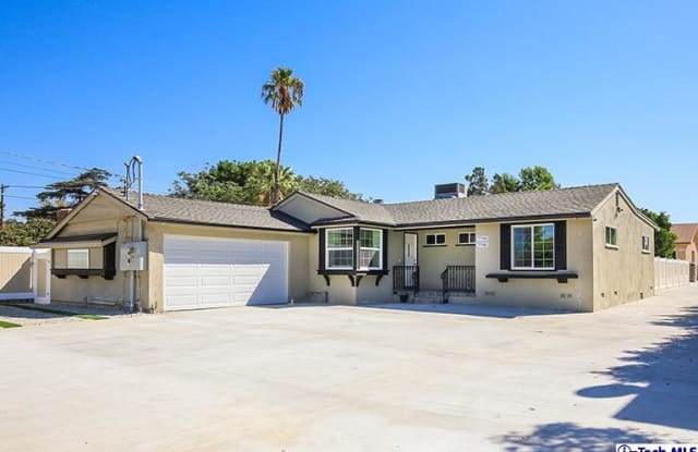7790 Varna Avenue - 7790 Varna Avenue, Los Angeles, CA 91605