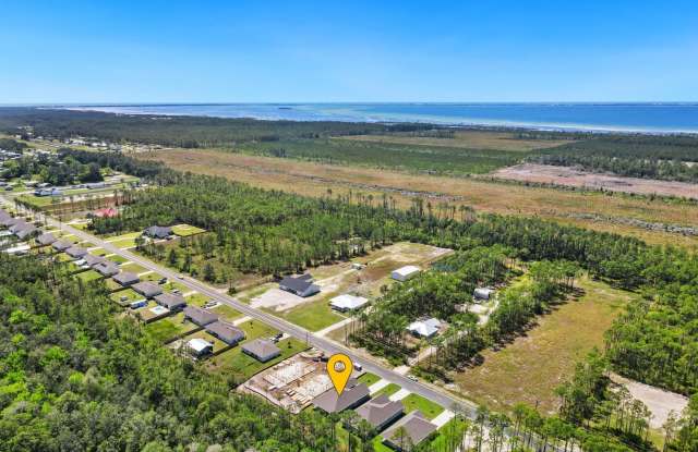 RARE 5-BEDROOM LONG-TERM RENTAL | 2024 HOME | NO HOA | LARGE PRIVATE LOT | PET FRIENDLY | MINUTES TO PORT ST. JOE & CAPE SAN BLAS Gallery 1