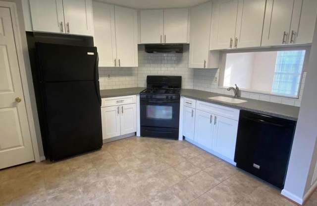 12262 GRANADA WAY Gallery 3