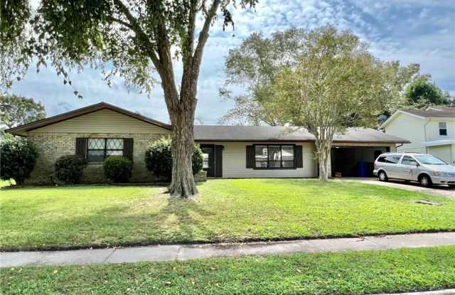 1408 S Woodside Court Gallery 1