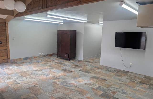 177 Co-91 Gallery 3