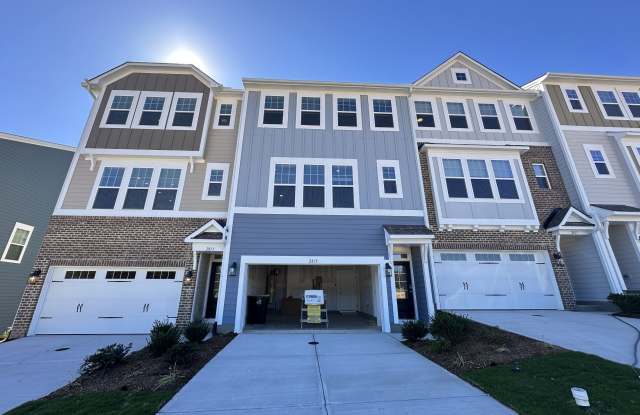 2815 Carbondale Ct - 1 photos photos