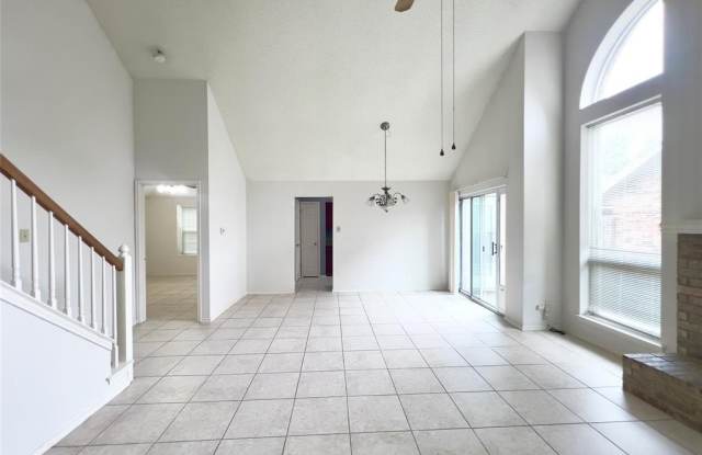 1505 Shalain Drive Gallery 3