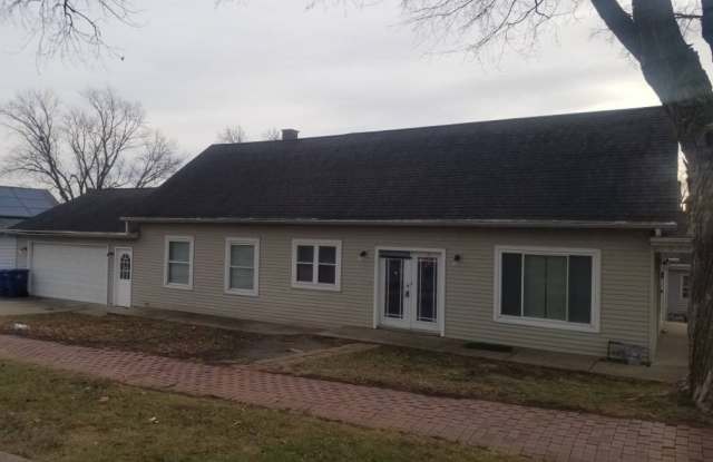 356 Hennepin Streeet photos photos