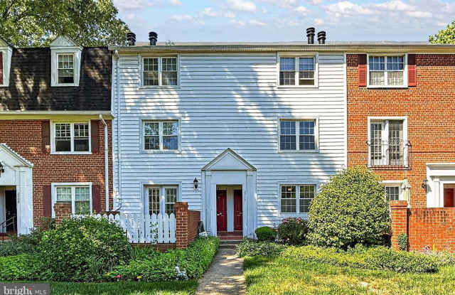 2711 S WALTER REED DR S #A photos photos