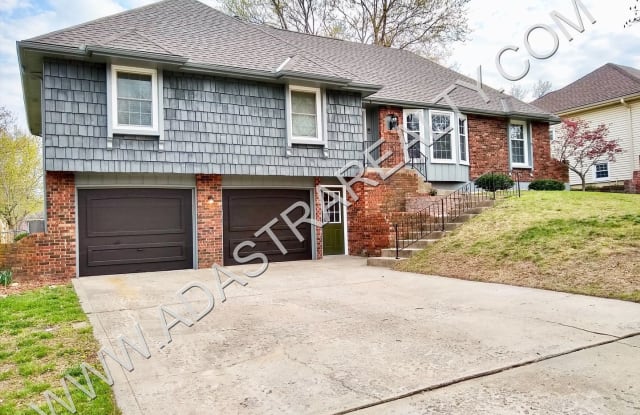 1201 NE 82nd St - 1201 Northeast 82nd Street, Kansas City, MO 64118