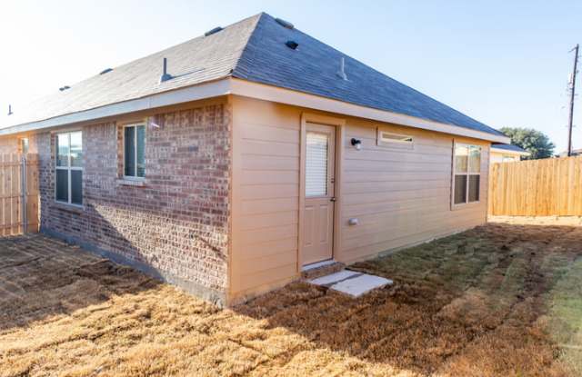 1504 Dove Circle Gallery 3
