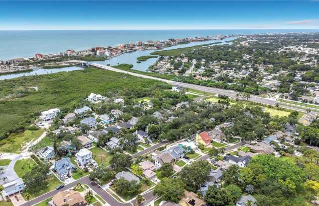 7542 HARBOR VIEW Way Gallery 3