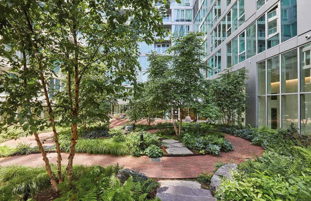 625 W 57th St - 625 West 57th Street, New York City, NY 10019