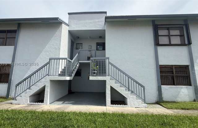 2750 W 63rd Pl photos photos