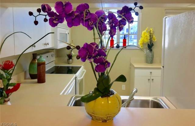 8342 Bernwood Cove Loop Gallery 4