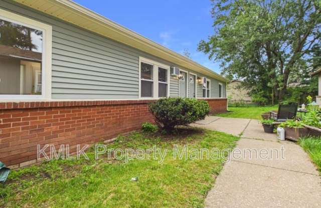 1622 Merrill Ave photos photos