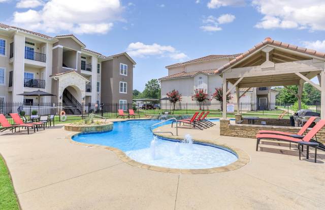 Arista Apartments Gallery 4