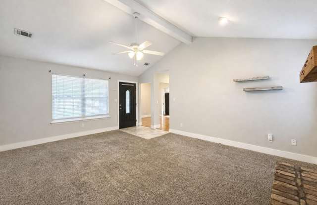 245 Echo Circle Gallery 4