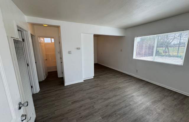 1548 E Martin Luther King Jr Blvd photos photos