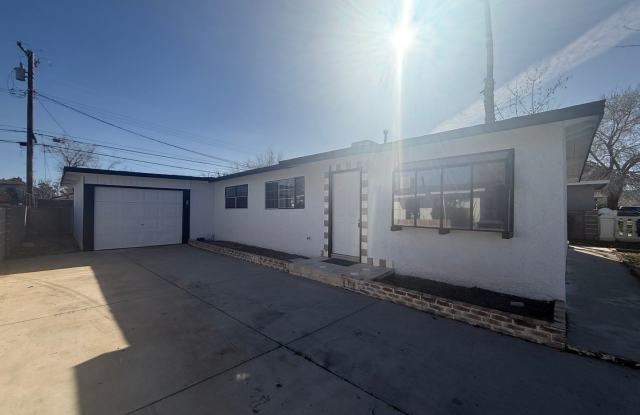 Palmdale 4 bedroom + 2 Bathroom photos photos