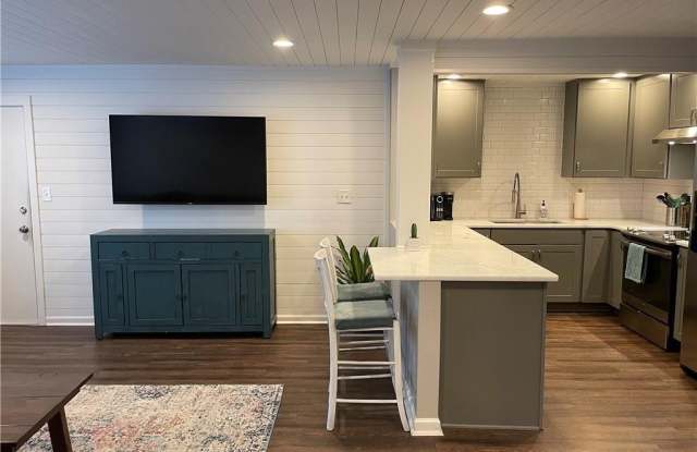 4266 Roswell Road NE - 4266 Roswell Road, Atlanta, GA 30342