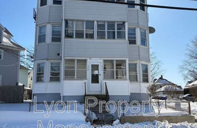 250 Sayles Ave photos photos