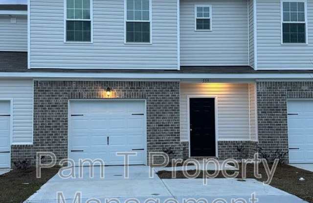 561 Governor Treutlen Cir - 561 Governor Treutlen Circle, Pooler, GA 31322