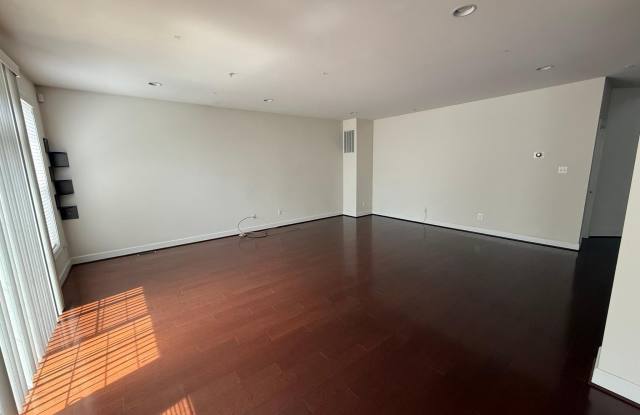 10905 FAIRMONT Lane Gallery 4