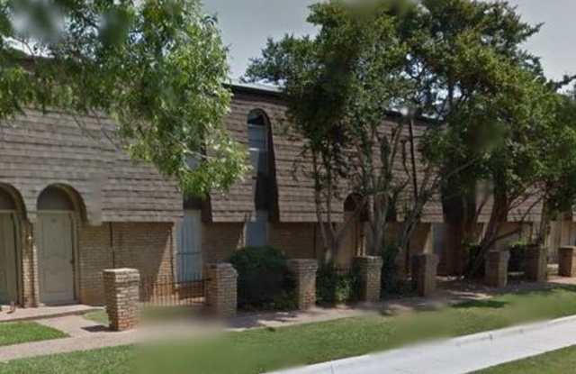 613 Fuller Street - 613 Fuller St, Arlington, TX 76011