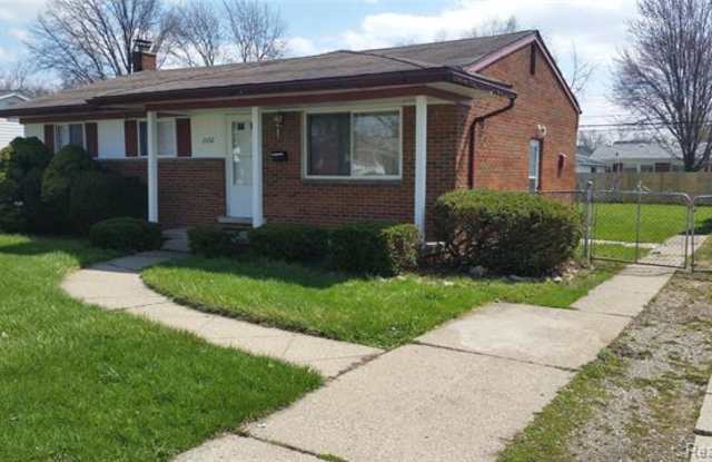 2332 WINSTON Drive Gallery 3