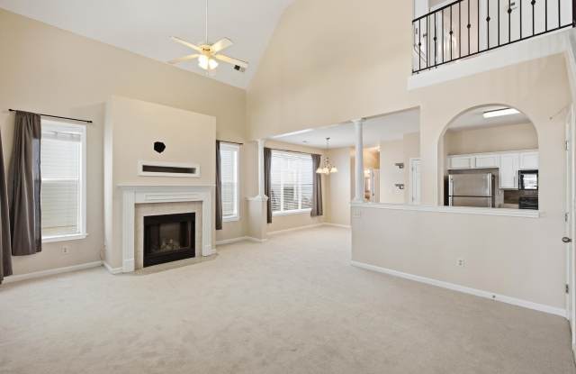 1277 E ISLAND Pl E Gallery 4