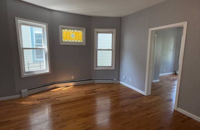 114 South 7th Street - 2 photos photos