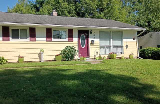 702 Saratoga Ave photos photos