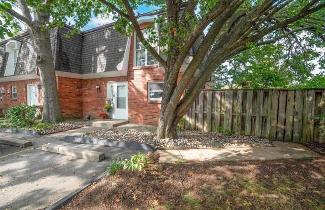 10421 Corbeil Drive Gallery 2