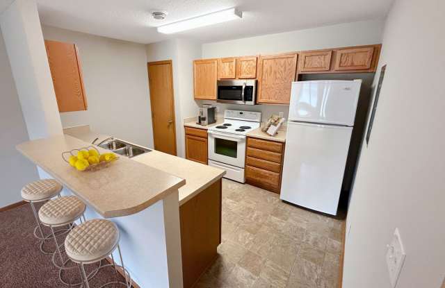 3821 Tiverton Ct Gallery 4