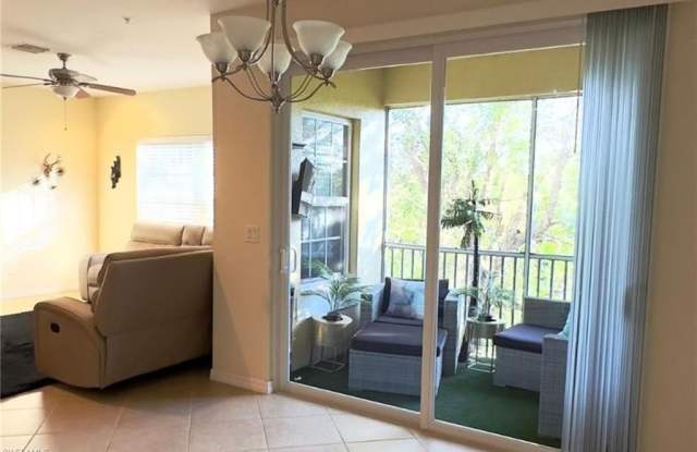 23611 Alamanda Dr Gallery 2
