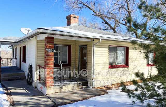 114 W Brookside Street Gallery 1