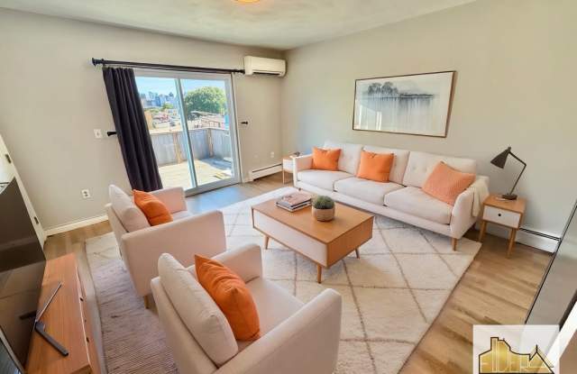 11 Highland Avenue #2 Gallery 1
