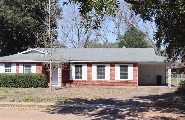 Charming family home in nice neighborhood photos photos