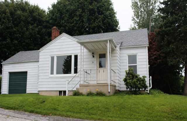 Comfortable 3 Bedroom Home photos photos