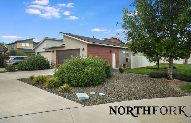 Welcome Home to Comfort  Convenience photos photos