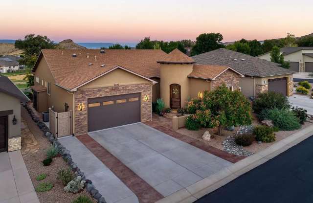Beautify 3 bed 2 bath home! photos photos