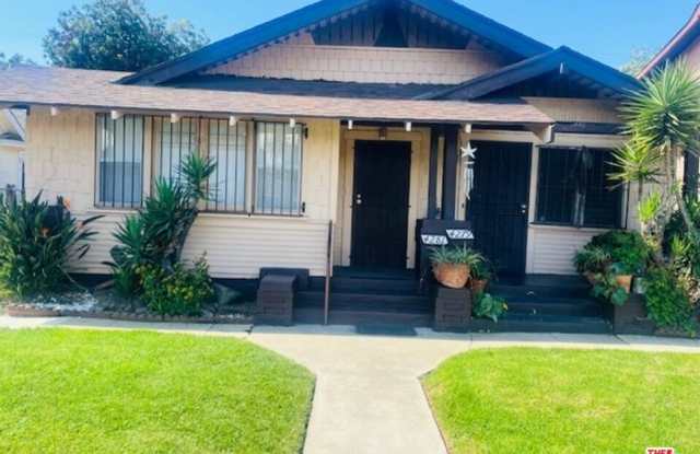 4281 S Hobart Blvd photos photos