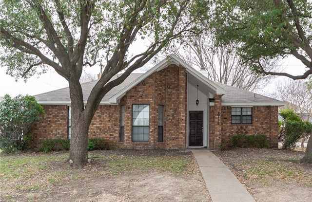 8118 Meadowlark Lane - 8118 Meadowlark Lane, Rowlett, TX 75088