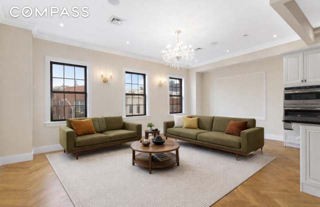 101 Putnam Avenue Gallery 2