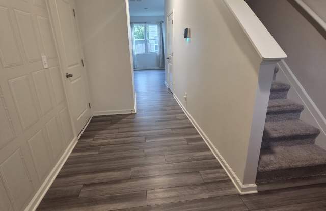 3519 Cardinal Drive Gallery 2