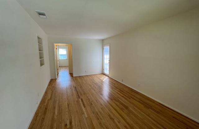 3000 Yale Ave Gallery 2