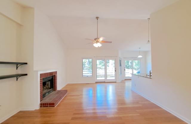 420 Sugar Pine Drive Gallery 2
