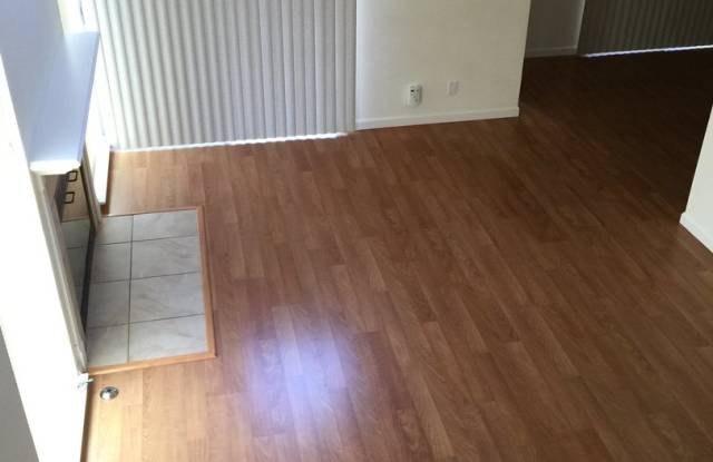 Nice 3 Bedroom/2 Bath Vallejo Home - Crystal Pointe Gallery 4