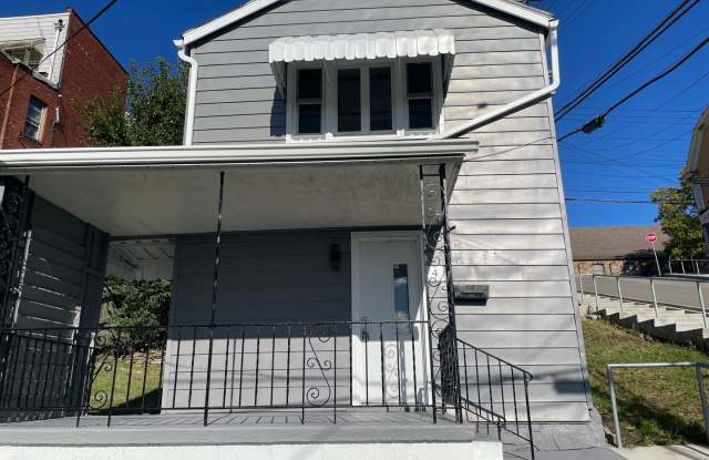 Updated 2 bedroom 1 bath home for rent photos photos